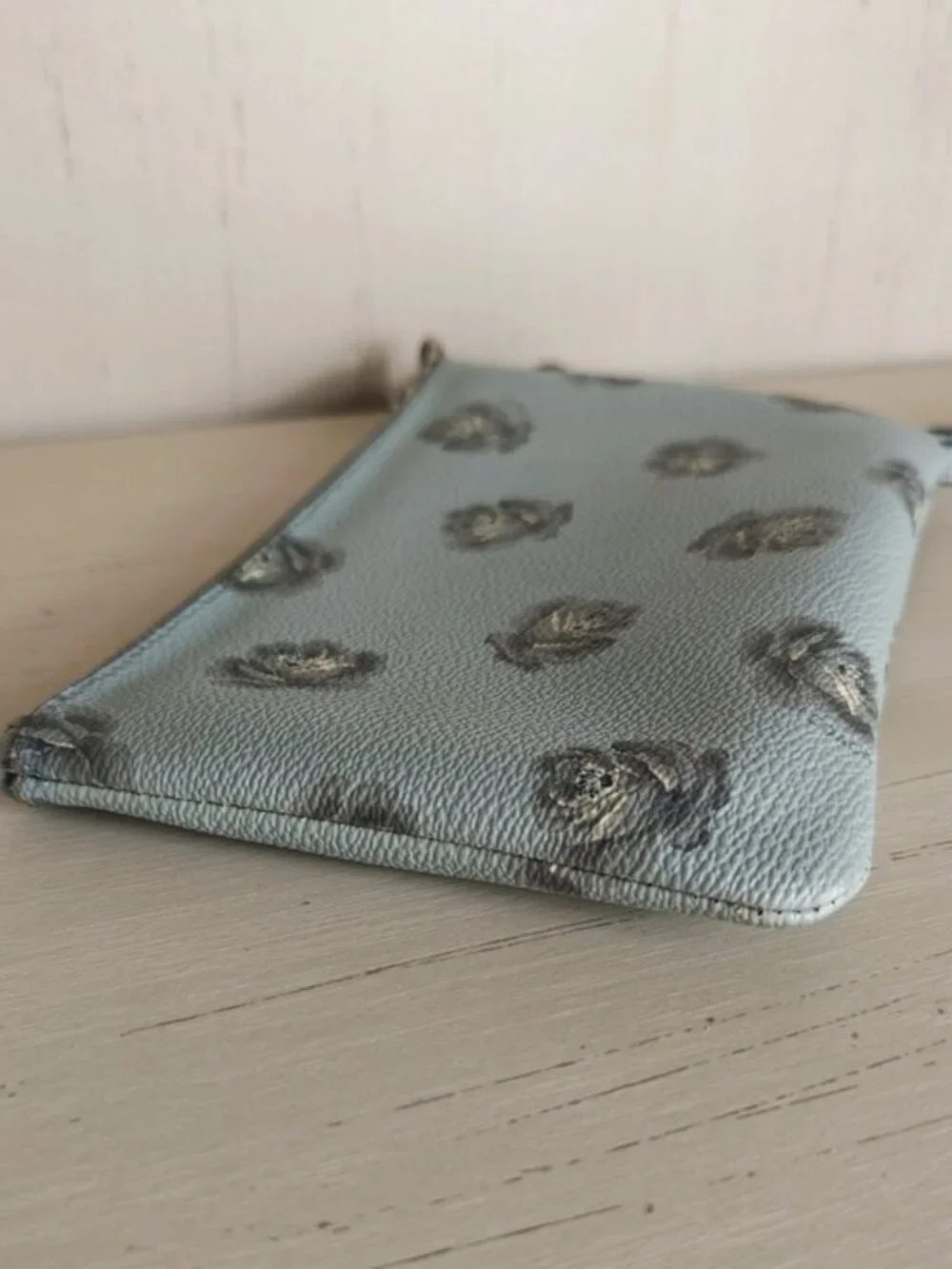 Coach Wristlet Light Blue Gray Roses